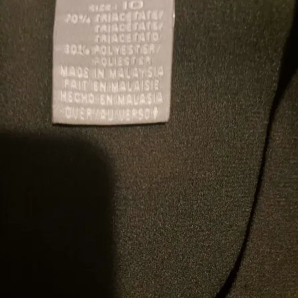 Womans's Dress - Picture 8 of 8